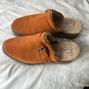 Nauralizer clogs